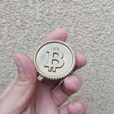 However, as bitcoins became more widely accepted, their value approached $20,000 in late 2017 making him worth an estimated $19 billion and the 44th richest person in the world.22. Bitcoin Coin Layth Jawad
