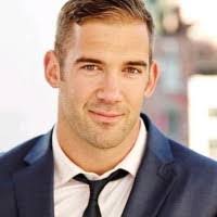 Carrie Diffenderfer's Instagram, Twitter & Facebook