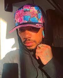 Duane Hector's Instagram, Twitter & Facebook