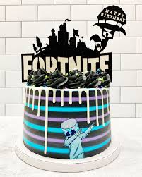 Fortnite players who complete all four birthday challenges will be rewarded with the birthday cake harvesting tool. Fortnite Marshmello Cake For A Customer Cakedecorating
