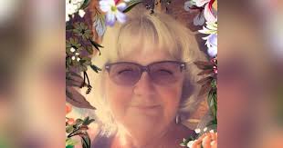 Marilyn EARL Obituary