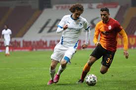 Follow all football games live results, look up sports betting stats, learn about the team lineups of clubs and view the schedules of streamed football matches.all this and more is possible on whatsthescore.com. Mohamed Double Helps Galatasaray Win Eight In A Row Daily Sabah