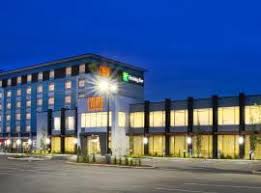 The inn is just 350 metres from galaxyland. Die 10 Besten Hotels In Der Nahe Von Einkaufszentrum West Edmonton Mall In Edmonton Kanada