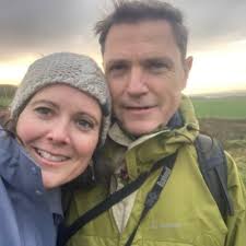 Rebecca Hackett (@BeccaHackett)