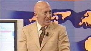 Gianfranco d'angelo ha debuttato in teatro nel 1963. Gianfranco De Laurentiis Morto Il Noto Giornalista Sportivo