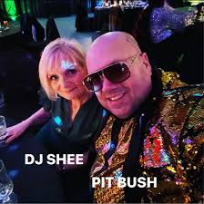 Shawn Bush updated his profile picture.