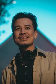 Shae Smolik: Movies, TV, and Bio