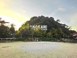 Homestay langkawi pantai cenang lokasi teratak 9 adalah di kampung bohor tempoyak, jarak dari rumah ke pantai cenang cuma memakan masa hanya 5 minit. Story Of My Life Pantai Pantai Best Di Pulau Langkawi
