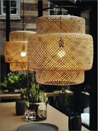 Deco Avec Rotin Tresse Chambre En 2020 Decoration Ethnique Chic Luminaire En Rotin Decoration Ethnique