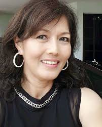 As usual, zikoko has your back. Welcome To Sugar Mummy Connect A Free Sugar Mummy Dating Website That Connects Older Women Looking Women Looking For Men Dating Older Women Rich Single Women