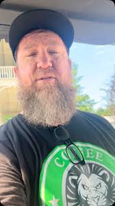 Let's friggin go, to a motha friggin punk rock show!!!🤘❤️🖤🤘🏴‍☠️  Happening now at 48 Roses Tattoo!!