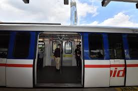Cafe, restaurant is just near by… not so far to taman jaya lrt all the facilities available here.walking distance kelana jaya lrt station. Covid Lrt Users Of Kelana Jaya Route Kl Rapid Bus On June 1 3 Advised To Take Screening Test