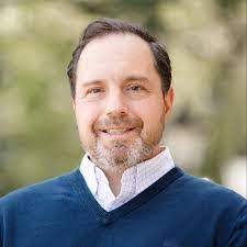 Alan Rollo's Instagram, Twitter & Facebook