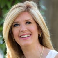 Lisa Weitzman's Instagram, Twitter & Facebook