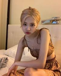 190909 Blackpink Rose Instagram Update In 2020 Blackpink Rose Blackpink Photos Blackpink