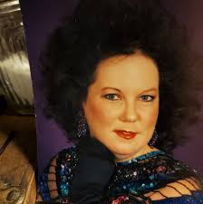 Where can I get a real Christmas tree in Waynesville, NC?