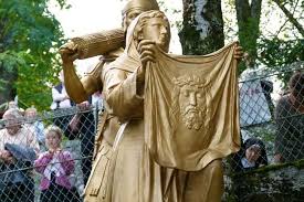 Fraternite Sacerdotale Saint Pie X Fsspx Sspx La Porte Chemin De Croix Lourdes Danse Latine