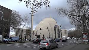 Kehebatan rekaan unik cologne central mosque