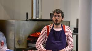 Bretagne : Le resto d'un influenceur fait le buzz! Découvrez Chez Erwan!