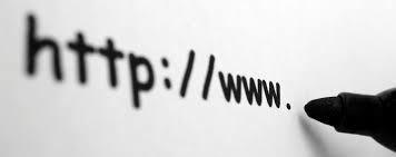Ti Einai Kai Pws Epilegw Ena Domain Name With Images Website Hosting Hosting Domain