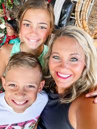 Brooke Riley's Instagram, Twitter & Facebook