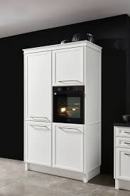 This looks to me like 15 cabinets stacked on 30 cabinets with 9. Kitchen Cabinets Kitchen Units Kitchen Storage Nolte Kuechen Com
