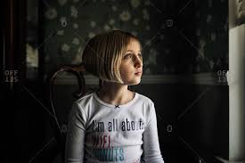 Short hair is increasingly popular because in addition to providing a lot of style and sophistication, it is easy to handle and low maintenance. Short Hair Girl Profile Stock Photos Offset