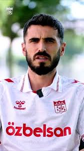 Emine Erdoğan, Çınar Derneği Karma Sergisi'nin açılışını yaptı