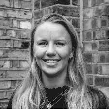 Francisca Hamilton's Instagram, Twitter & Facebook