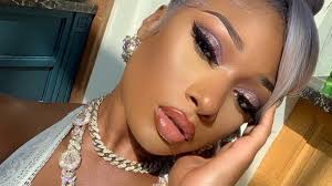 Being the first lady over there, i'm obviously. 50 Cent Entschuldigt Sich Im Netz Bei Megan Thee Stallion Promiflash De