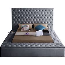 However the price depends on the color and size of the bed, as well as if it's on currently. Ruthann Upholstered Storage Platform Bed