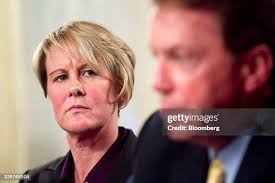 151 Debbie Banks Photos & High Res Pictures