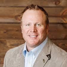 Robert Mersman's Instagram, Twitter & Facebook