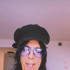 Rain King”, by Counting Crows