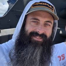 Mari Dew (@MariDewYoga)