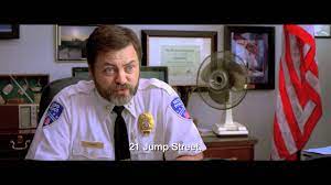 Les nouvelles aventures de la brigade de 21 jump street, un groupe de jeunes policiers pouvant aisément se faire passer pour des adolescents et ainsi. 21 Jump Street Bande Annonce 1 Vost Youtube