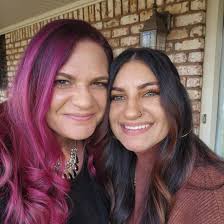 Who is recommended for blonde full highlights in the St. Clair Shores area?