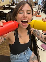 FORT WAYNE & INDIANAPOLIS!!! I AM COMING TO YOU NEXT WEEKEND AUGUST  22&23!!! Get your tickets!!! LETS HAVE SOME CONEY DOGS 🌭