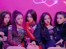Nama itzy membawa maksud to have dalam bahasa korea yang membawa. Tak Cuma Catchy Nama Girl Group Baru Jyp Entertainment Itzy Juga Punya Arti Menarik