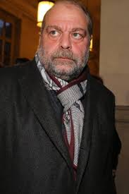 Buy the best and latest dupont moretti on banggood.com offer the quality dupont moretti on sale with worldwide free shipping. Eric Dupond Moretti Chasse Au Faucon