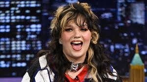 Lori Horan's Instagram, Twitter & Facebook