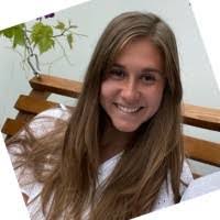 Ellie Appleby's Instagram, Twitter & Facebook