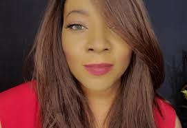 Ami Sewell's Instagram, Twitter & Facebook