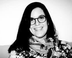 Autores: Anna Pastor Verdú, Sofía Bellot Colomer i Clara Vidal Domènech  Títol: Existència prosaica Tècnica: Acrílic sobre