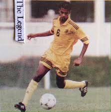 Setiap negara dan kelab bola sepak ada legenda yang menjadi sebahagian daripada kelab eksklusif pemain satu kelab. Team Malaysia En Twitter Legenda Bola Sepak