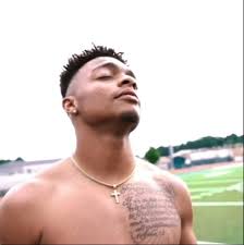 Justin Fields Singing Giveon