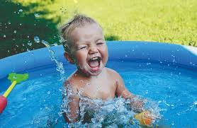 Water play, balneário camboriú (balneário camboriú, brazil). It S Summer Ridiculously Easy Ideas For Water Play For Toddlers Teachmetotalk Com