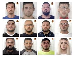 Agoda.com features accommodation options from all over town. Armi Spaccio Ed Estorsioni Ad Adrano 15 Arrestati 95047 It