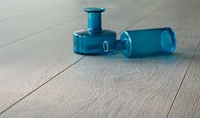 They have come such a long way since first being introduced to the marketplace, and they've grown from with so many pros, however, there are still some disadvantages of laminate flooring. Laminate Flooring What Do You Need To Know Before Buying Your Floor