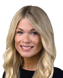 Tara Sherman's Instagram, Twitter & Facebook